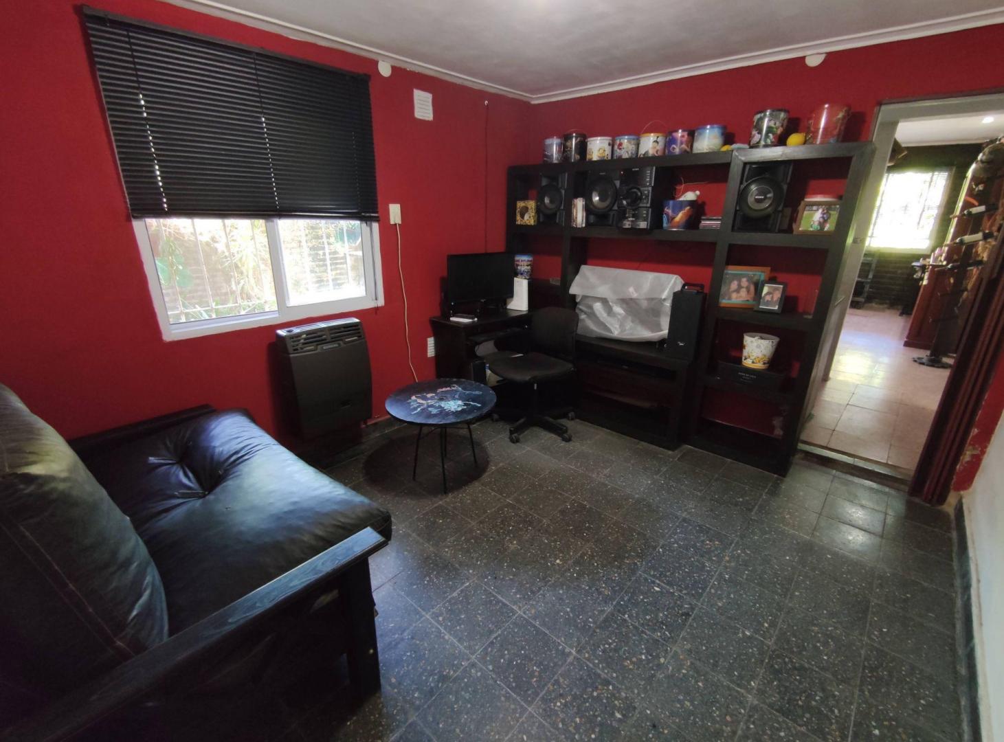 Foto de Casa de 3 dormitorios en venta en Los Hornos, LP., imagen 5