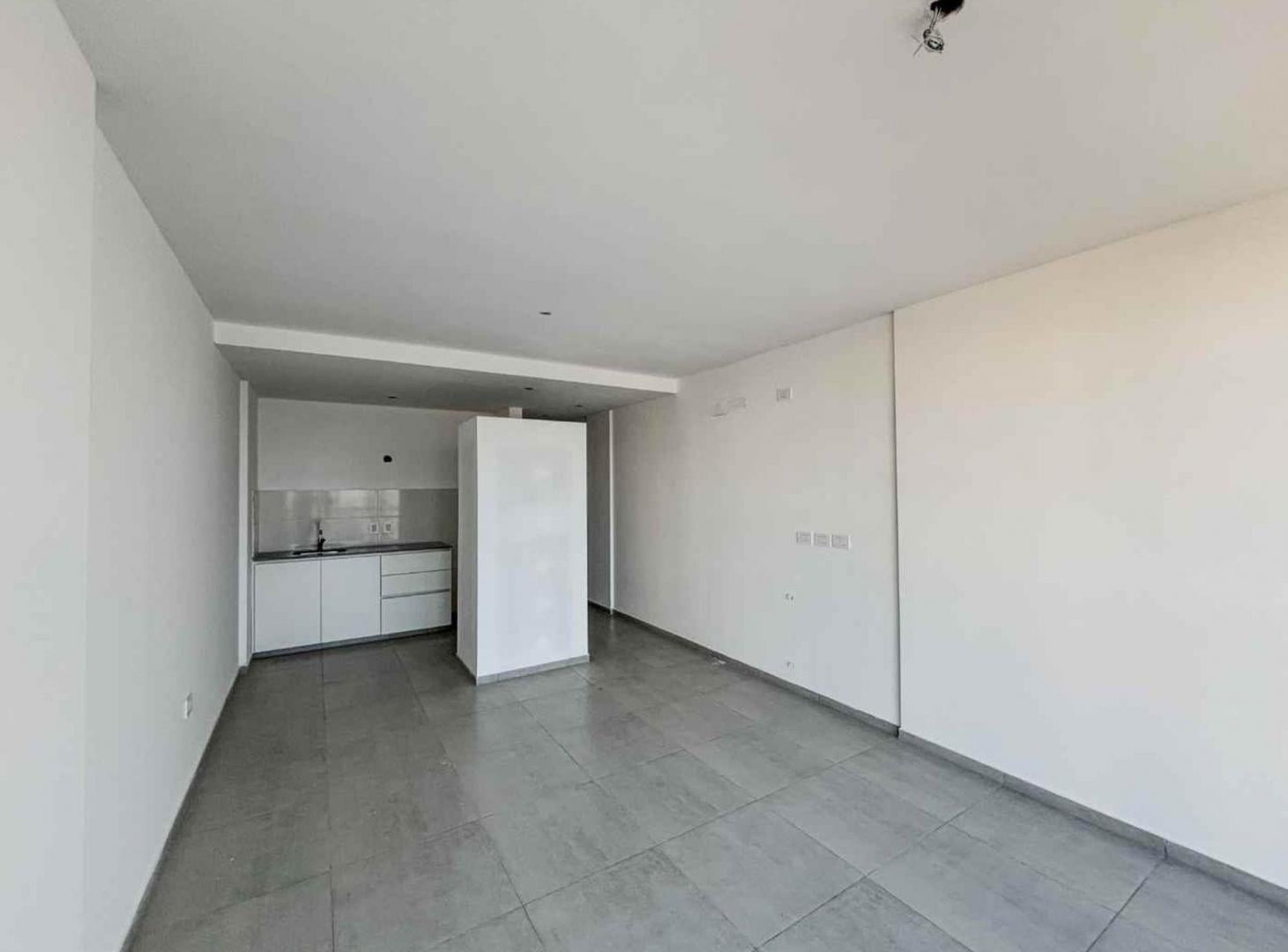 Foto de MONOAMBIENTE CENTRICO EN VENTA - LA PLATA, imagen 3