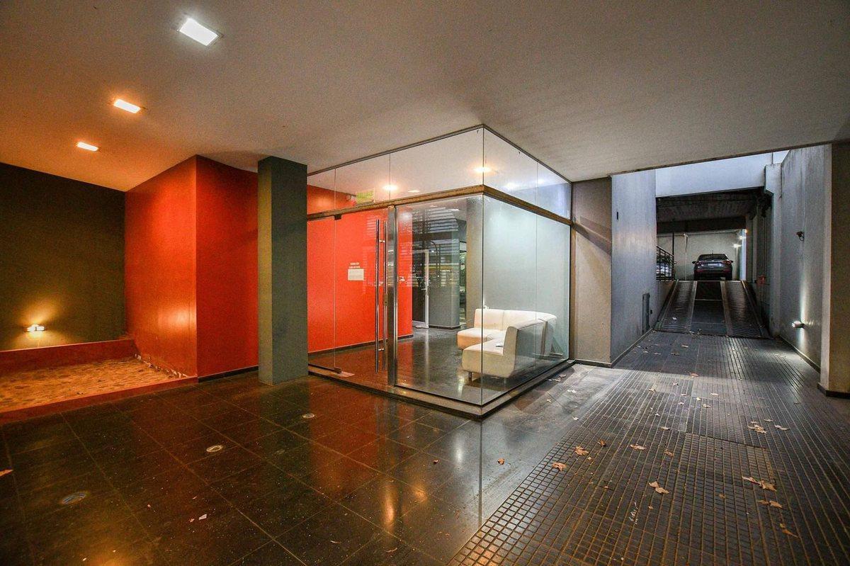 Foto de Venta de departamento de 2 dormitorios en La Plata, imagen 4