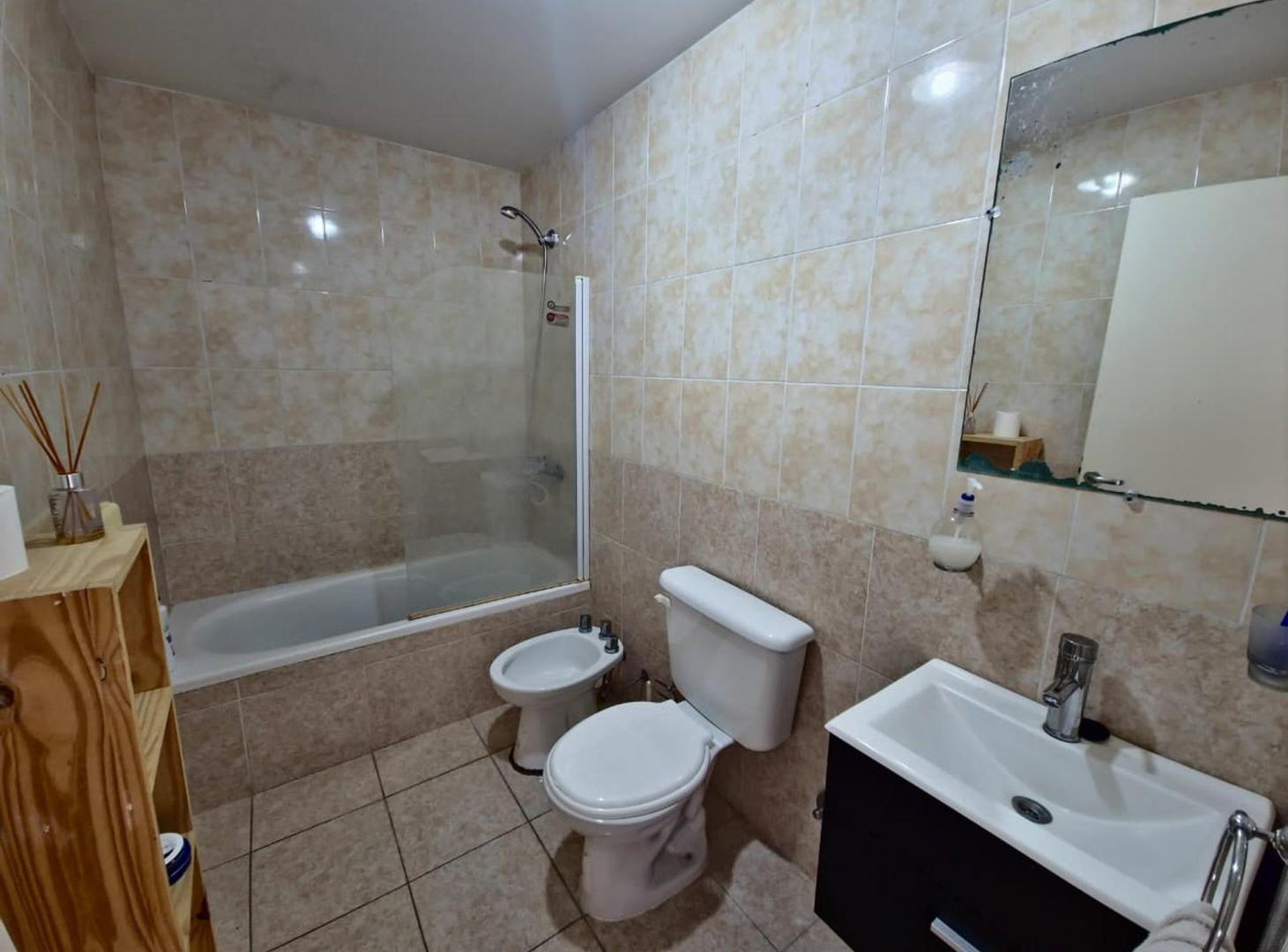 Foto de Departamento en venta dos dormitorios y cochera, imagen 5