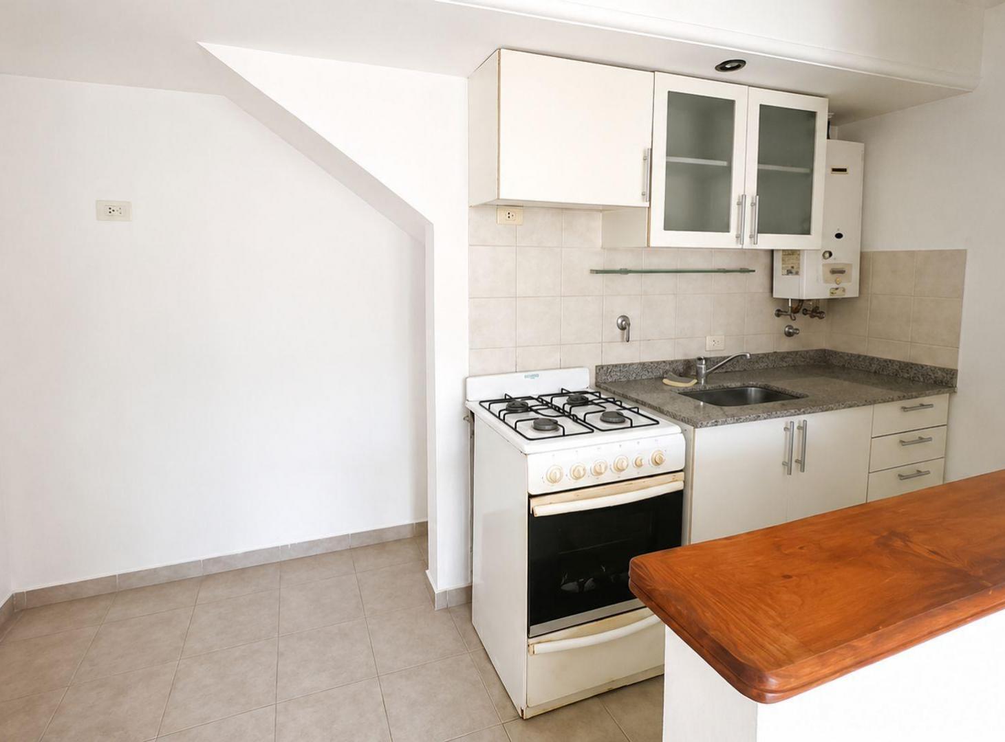 Foto de DEPARTAMENTO EN PB DE UN DORMITORIO Y PATIO, imagen 4
