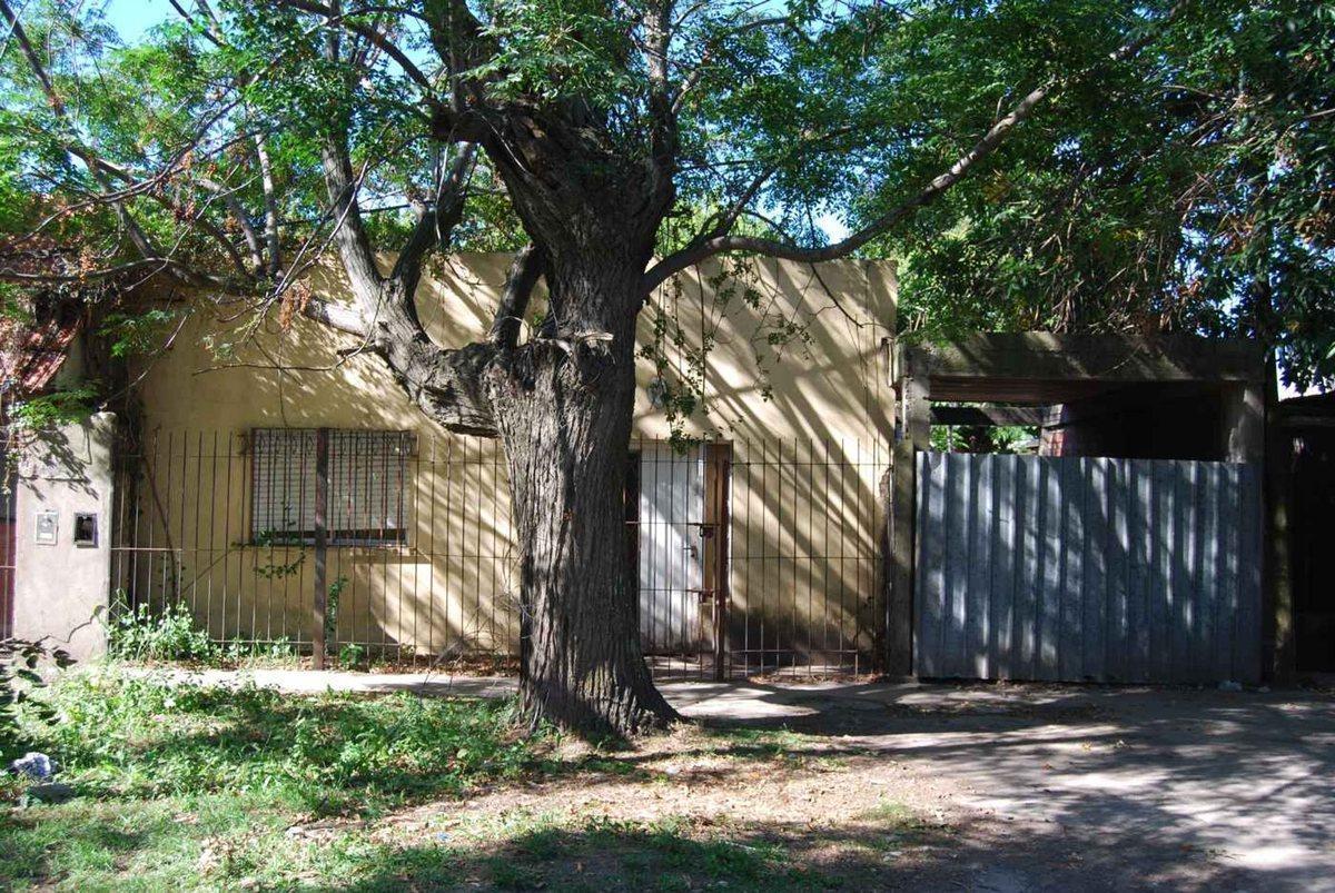 Foto de CASA DE 2 DORMIS A RECICLAR, imagen 2