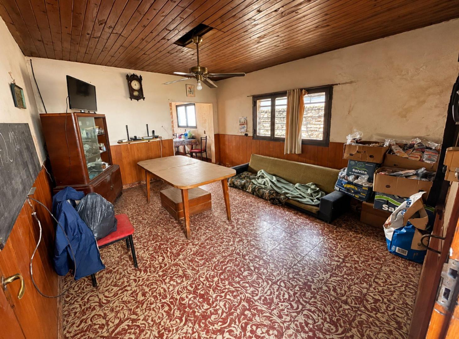 Foto de CASA EN VENTA A RECICLAR LOS HORNOS, imagen 1