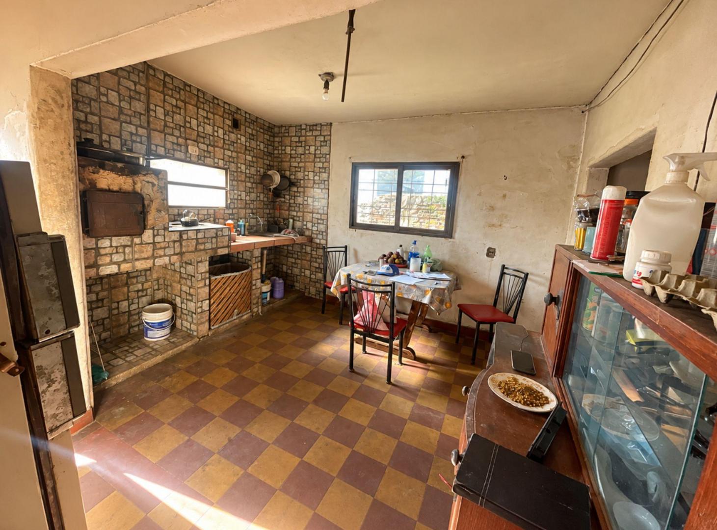 Foto de CASA EN VENTA A RECICLAR LOS HORNOS, imagen 3