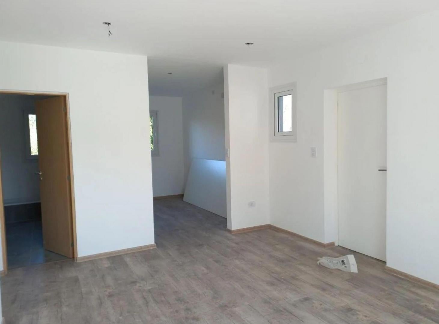 Foto de Duplex venta 3 dormitorios - Parque - City Bell, imagen 4