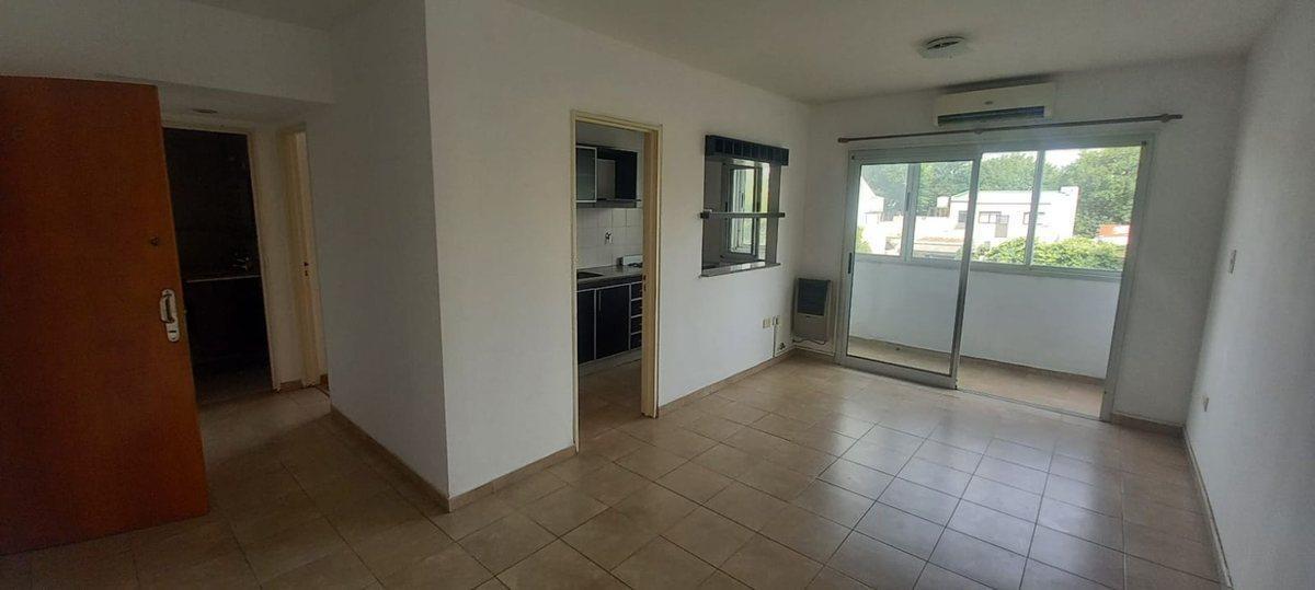 Foto de Departamento de 1 dormitorio con cochera ., imagen 3