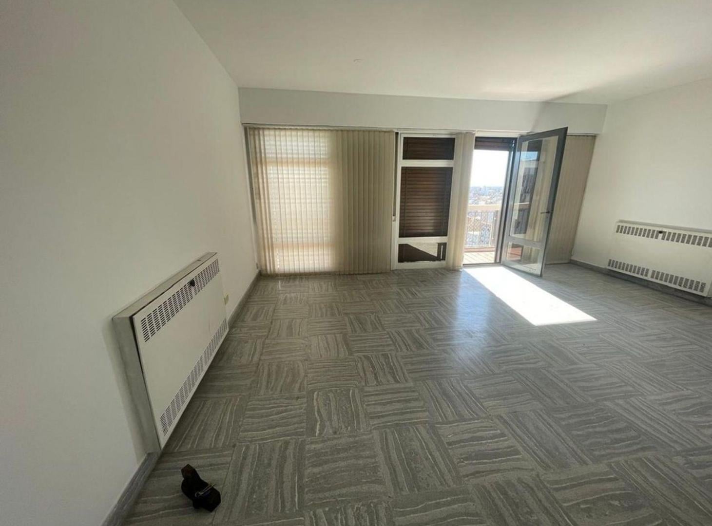 Foto de Departamento Centrico 4 Dormitorios EN ALQUILER, imagen 4