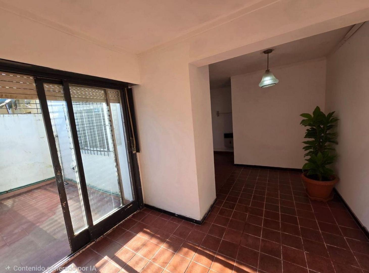 Foto de PH en ALQUILER de 1 DORMITORIO en LA PLATA, imagen 1