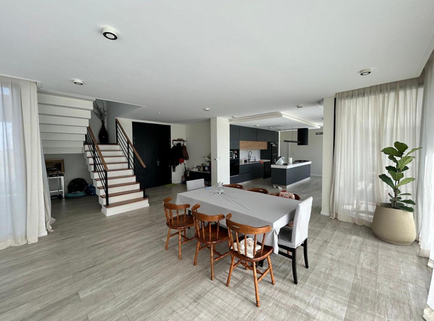Foto de VENTA CASA HARAS DEL SUR III DE 5 DORMITORIOS, imagen 4