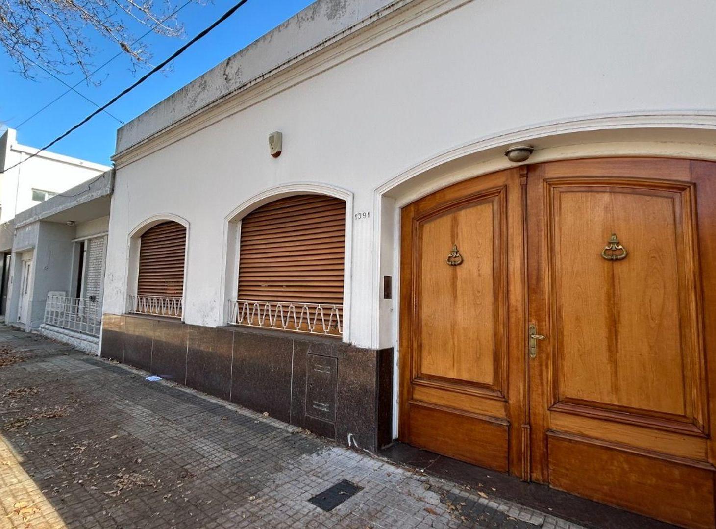 Foto de Venta de Casa de 2/3 dormitorios con cochera., imagen 1