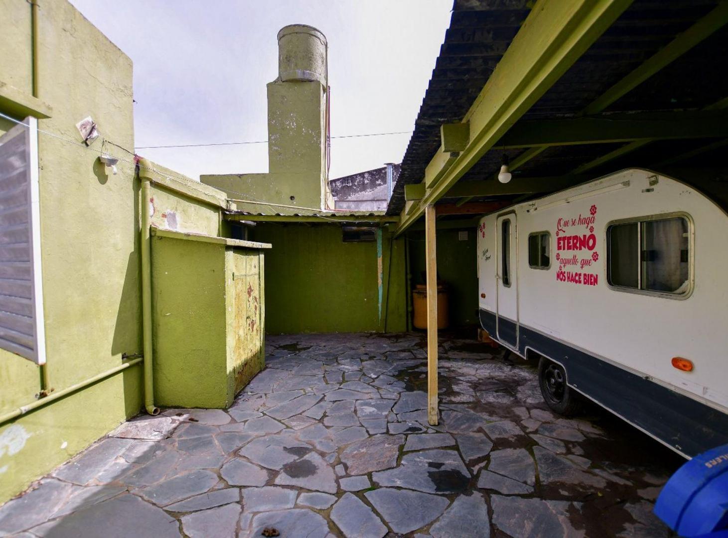 Foto de Casa 3 dormitorios APTA BANCO c/ cochera y patio, imagen 5