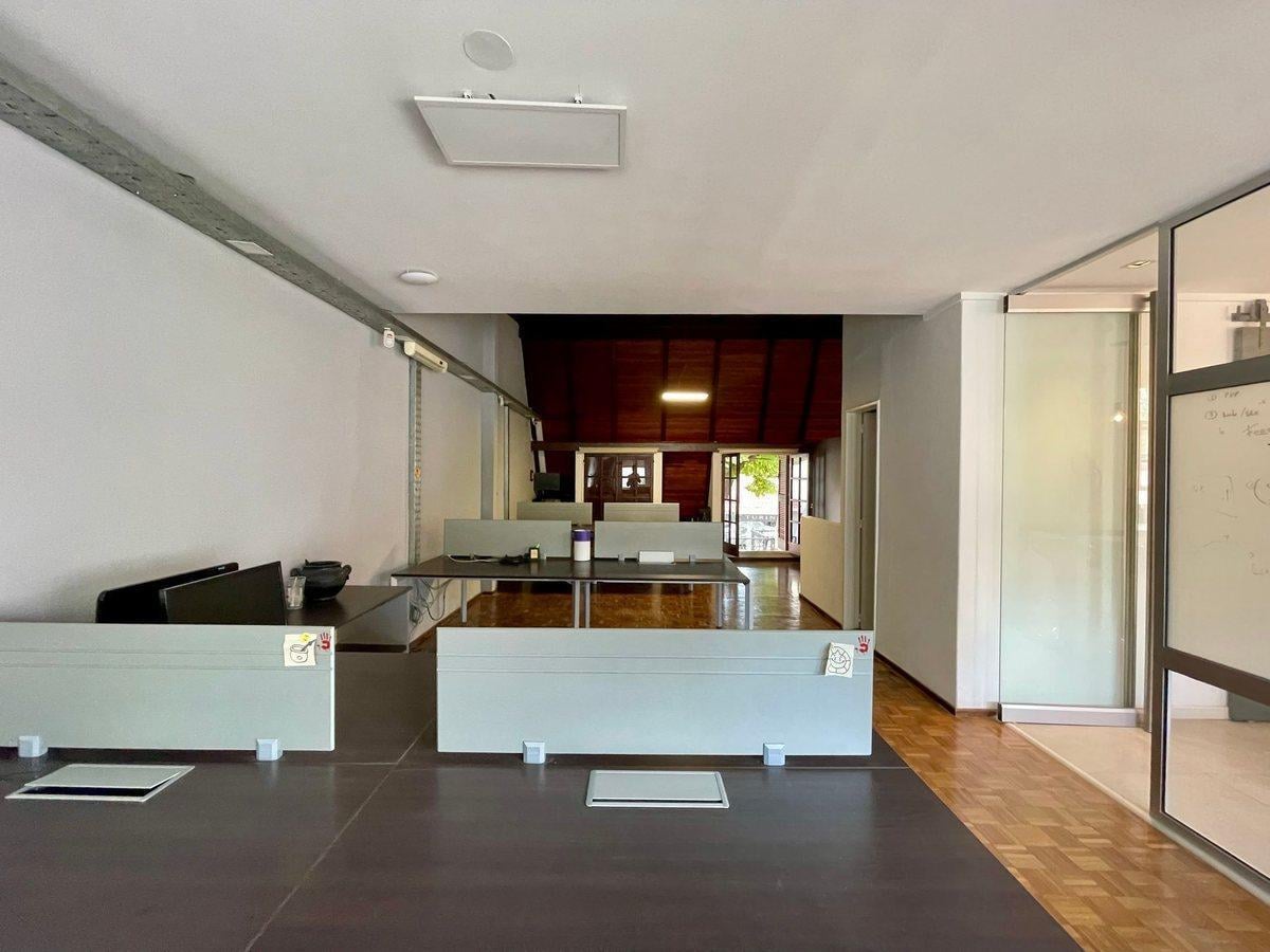 Foto de CASA / OFICINA EN VENTA LA PLATA, imagen 2