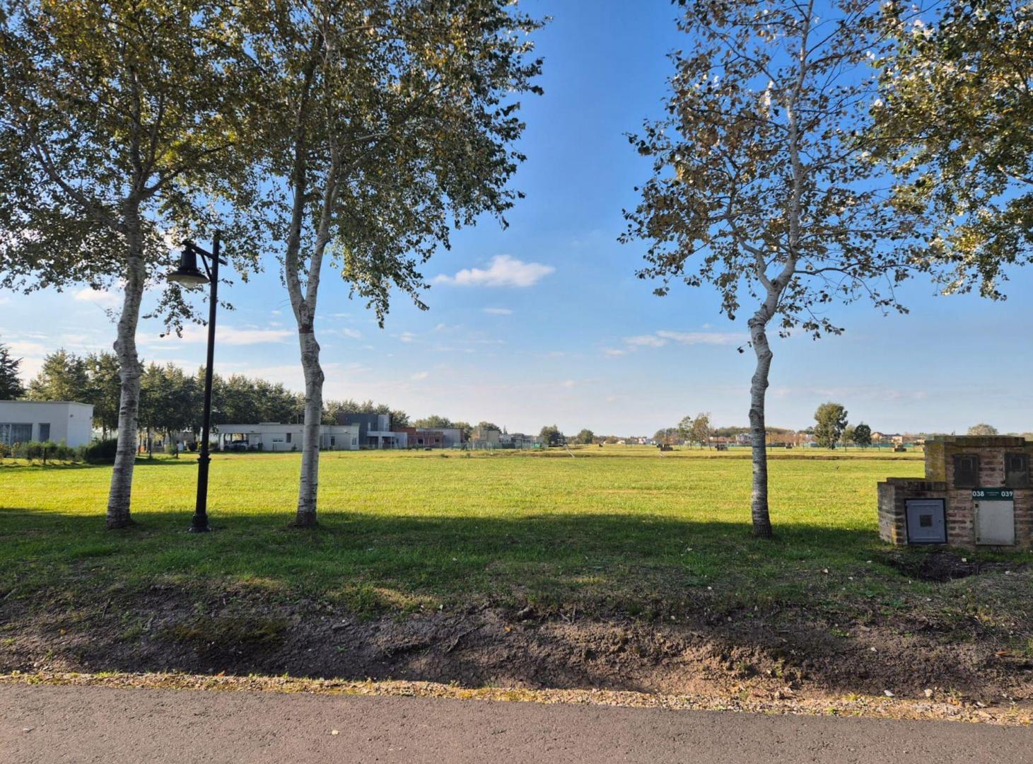 Foto de LOTE EN VENTA HARAS DEL SUR III BARRIO ARAUCARIAS, imagen 1
