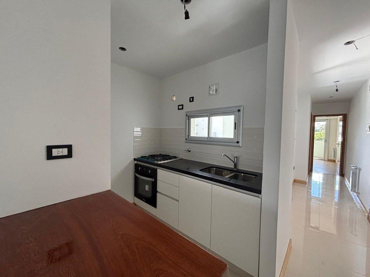 Foto de Venta de departamento de 1 dormitorio, en La Plata, imagen 1