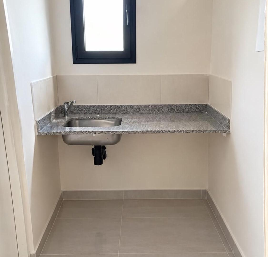 Foto de VENTA LOCAL COMERCIAL EN PASEO HARAS DEL SUR, imagen 5
