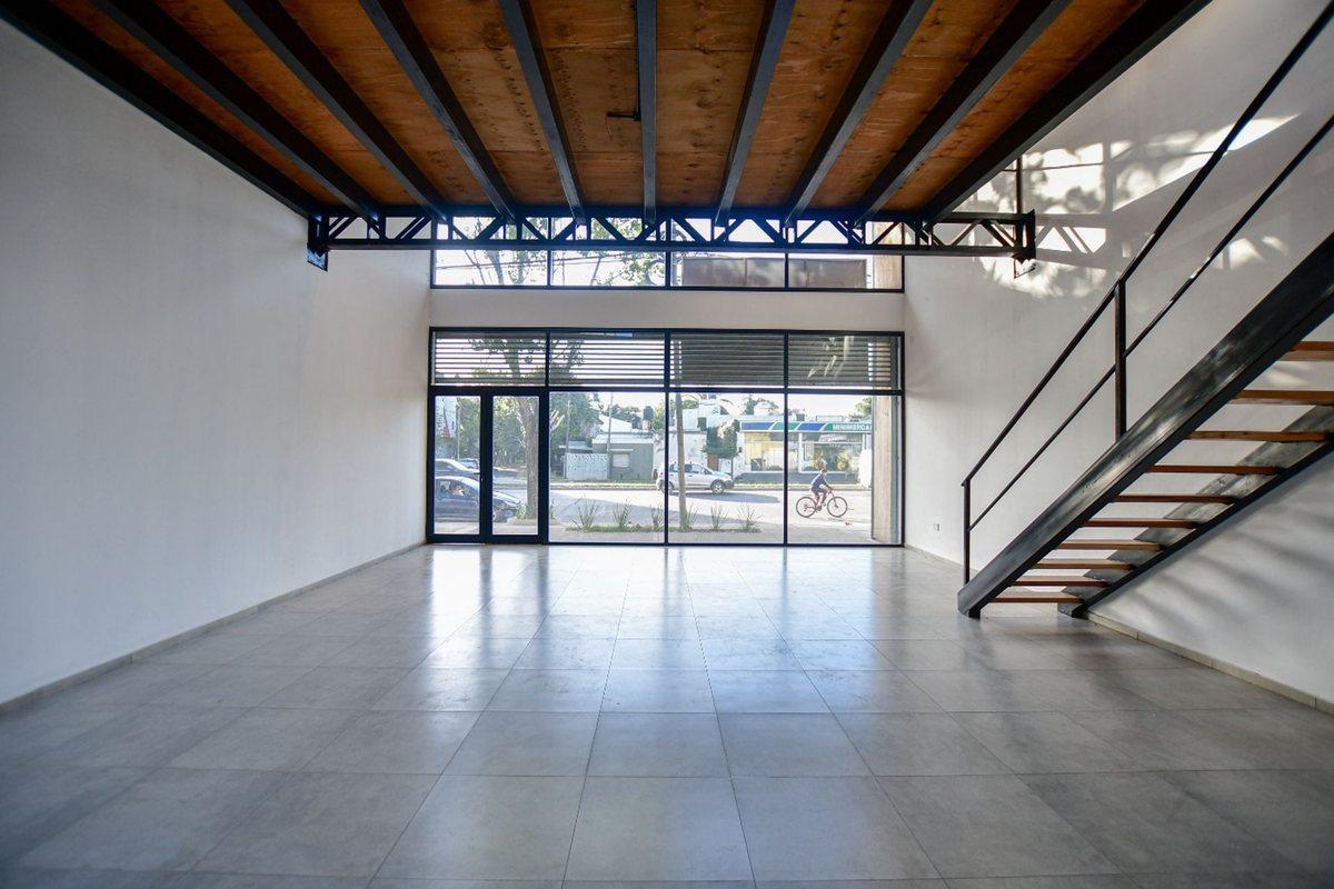 Foto de Local comercial en alquiler sobre Av. 520, imagen 5