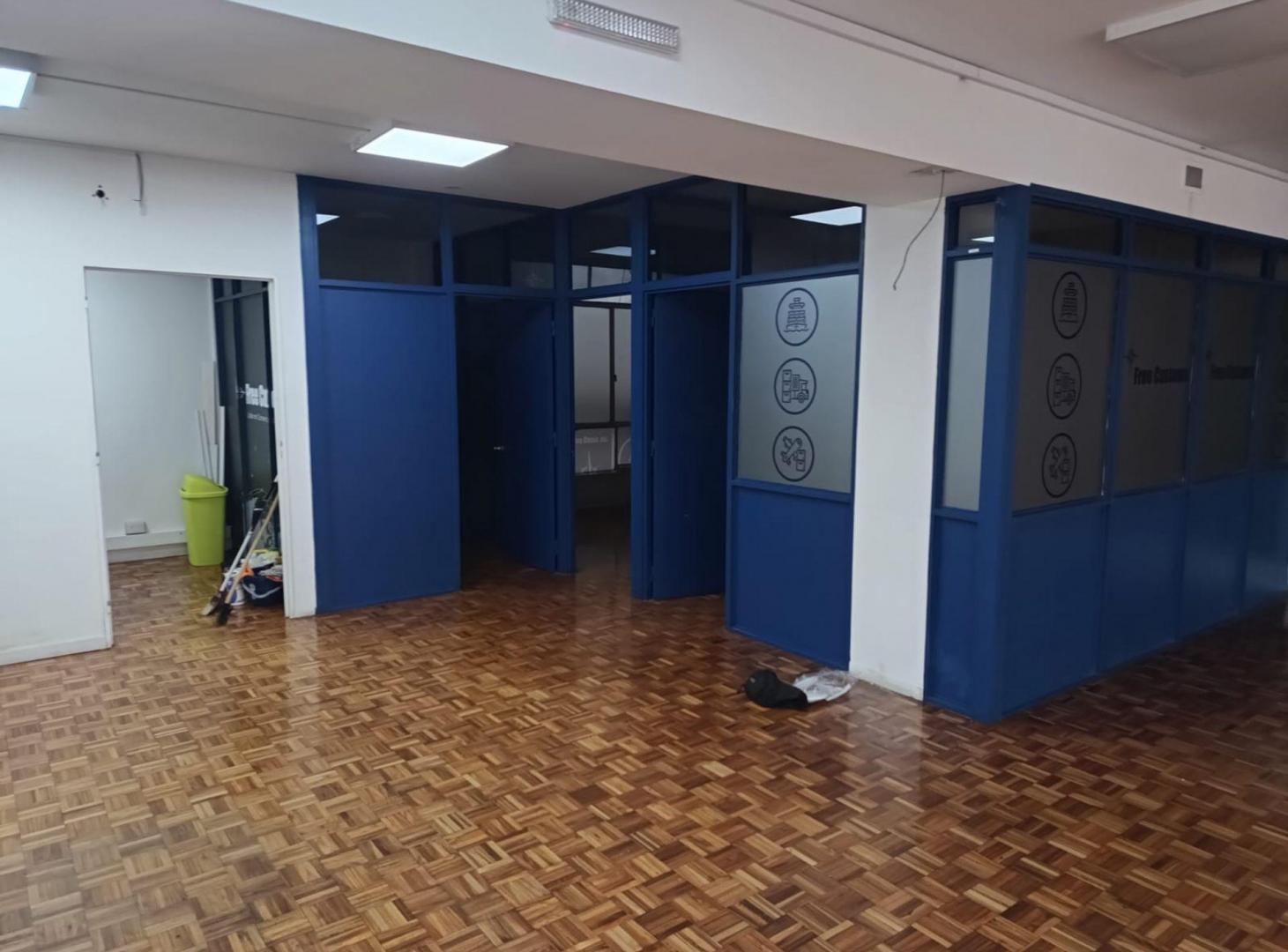 Foto de OFICINA EN ALQUILER - CABA, Monserrat., imagen 4