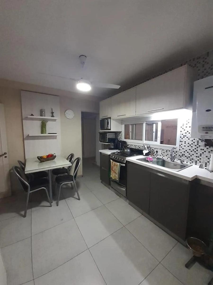 Departamento en Venta en Centro, Rosario, 3 Dorm. Reciclado 1