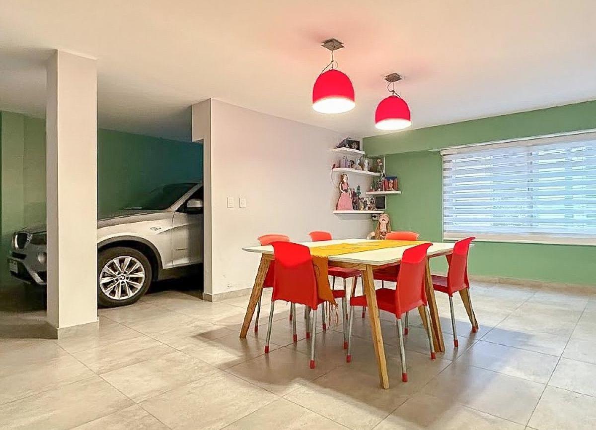 Casa en Venta en Barrio Martín, 3 Dorm. 5