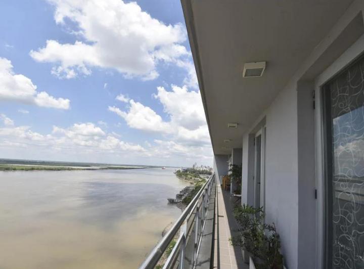 Departamento en Venta, Puerto Norte, Rosario, 3 dormitorios con hermosa vista ! 2