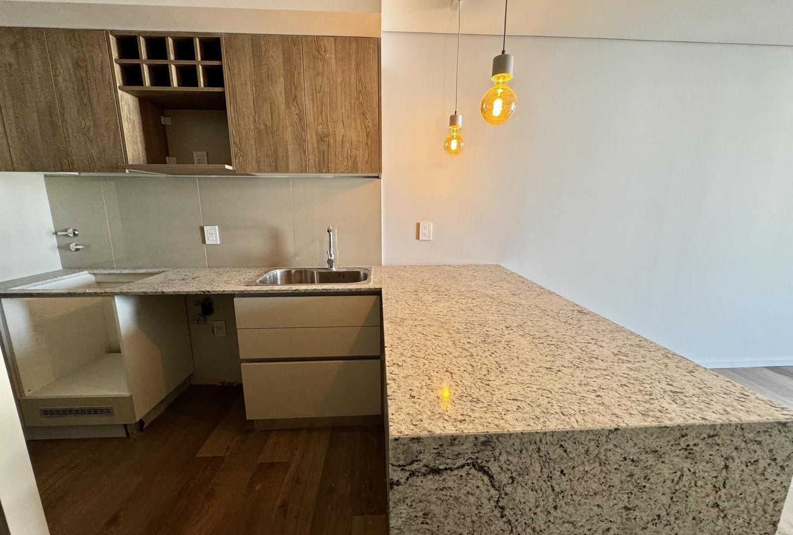 Foto de VENTA Espectacular Dpto. 1 Dormitorio Amplio c/ ventilación cruzada!, imagen 5