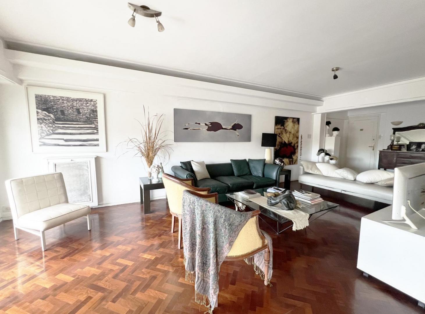 Piso exclusivo en Venta, Centro, Rosario, 3 dormitorios impecable !