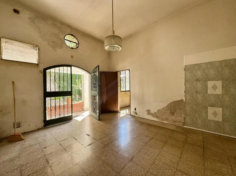 Casa en Venta, Barrio Abasto, Rosario, 3 dormitorios a reciclar 5