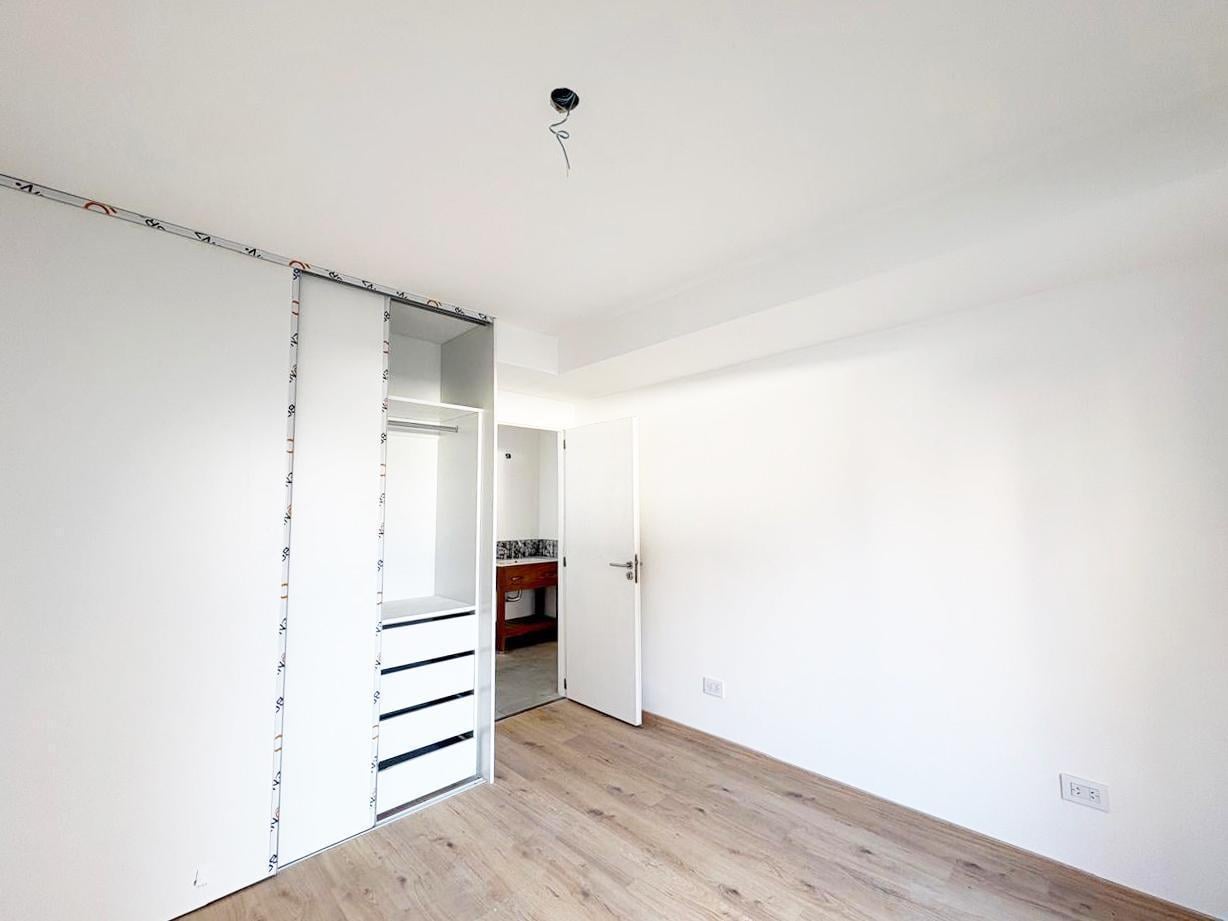 Casa en Venta, Centro, Rosario, 3 dormitorios totalmente a nueva !