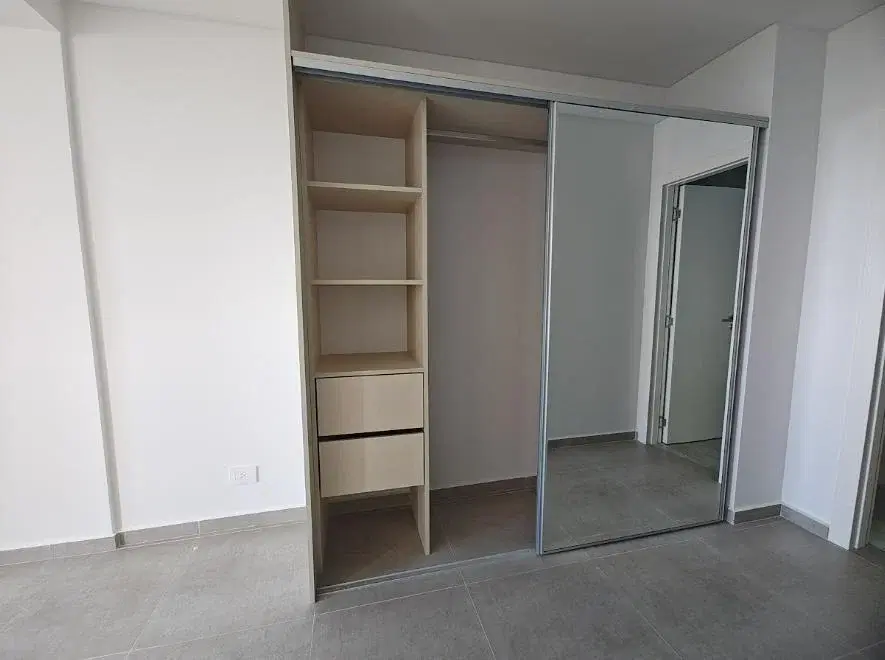 Departamento en Venta, 2 dormitorios, Rosario 4