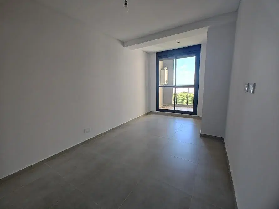 Departamento en Venta, 2 dormitorios, Rosario 5