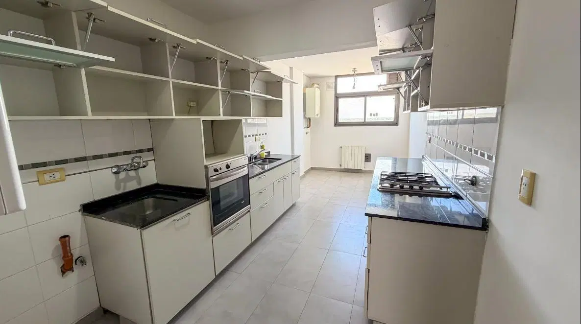 Departamento en Venta, 3 dormitorios c/cochera 2