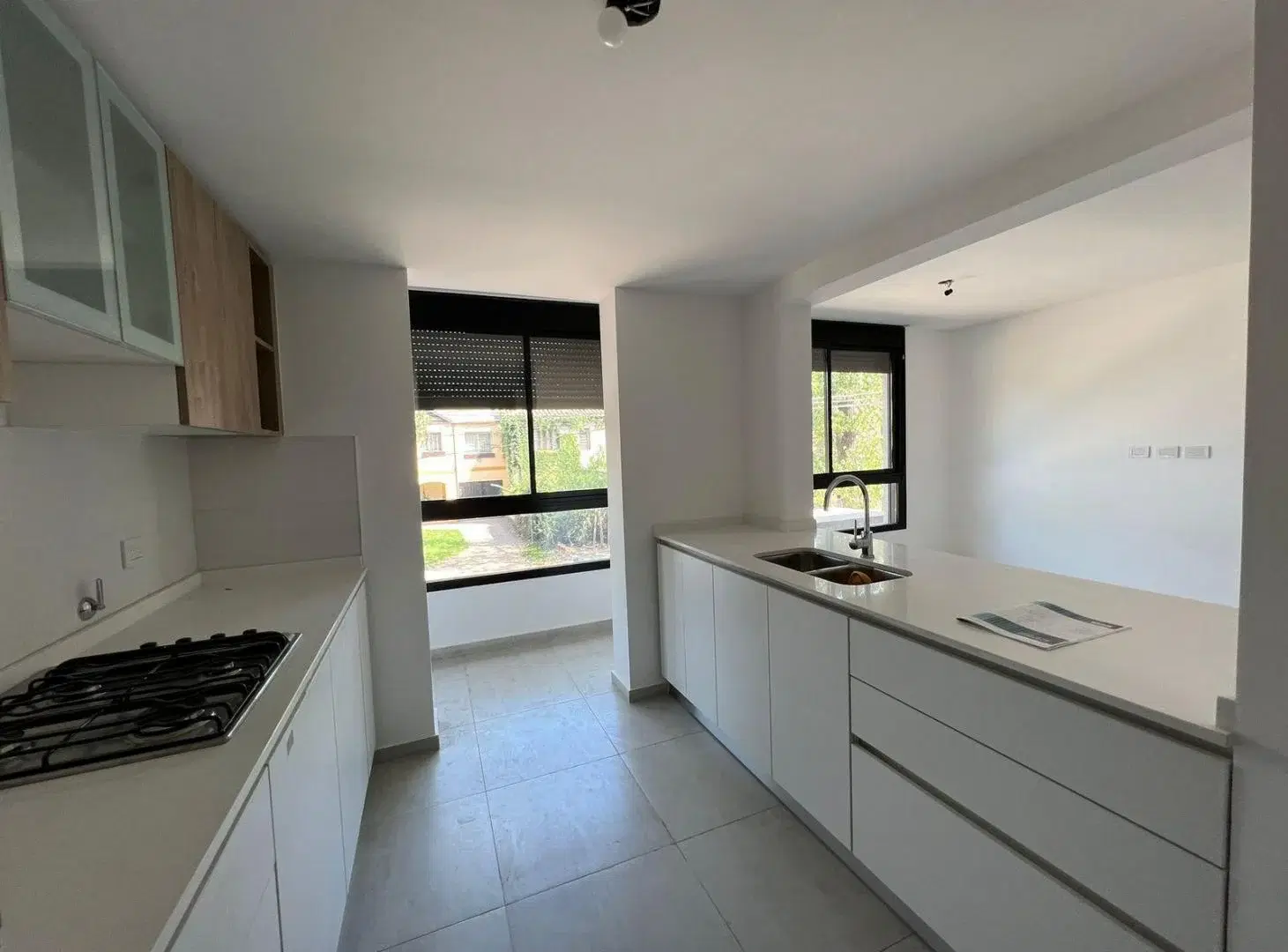 Departamento Ayres de Fisherton, 3 dormitorios c/amenities 4