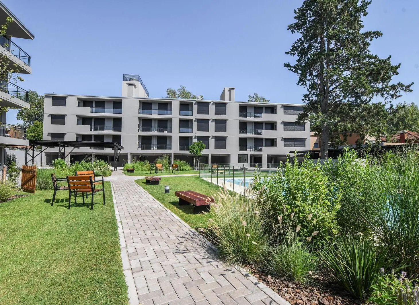 Departamento Ayres de Fisherton, 3 dormitorios c/amenities 4