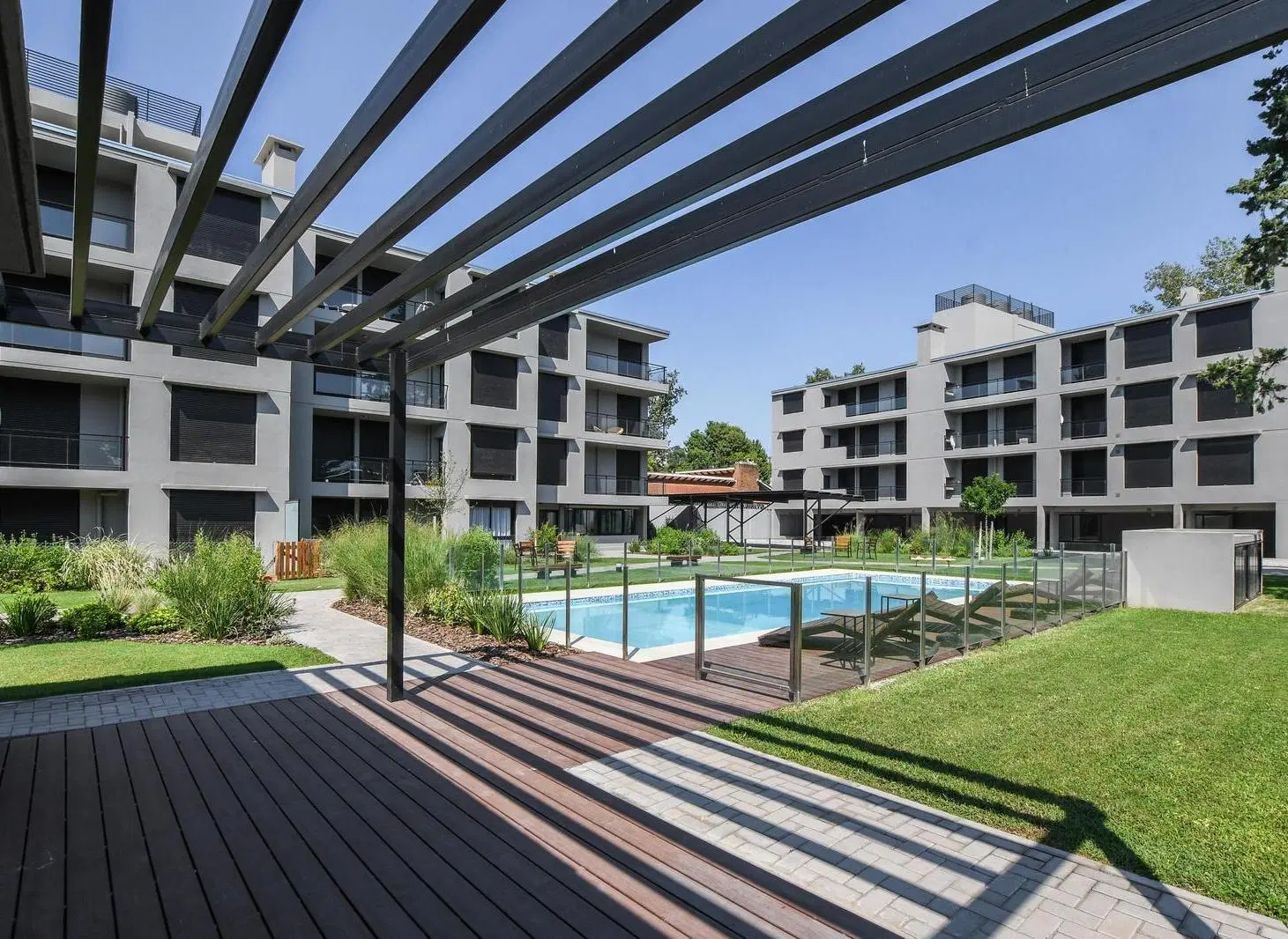 Departamento Ayres de Fisherton, 3 dormitorios c/amenities 2