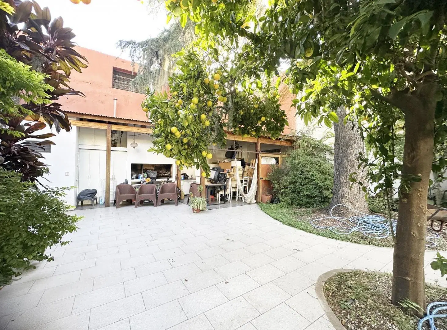 Casa en Venta, Abasto, Rosario, 3 dormitorios, patio y pileta ! 2