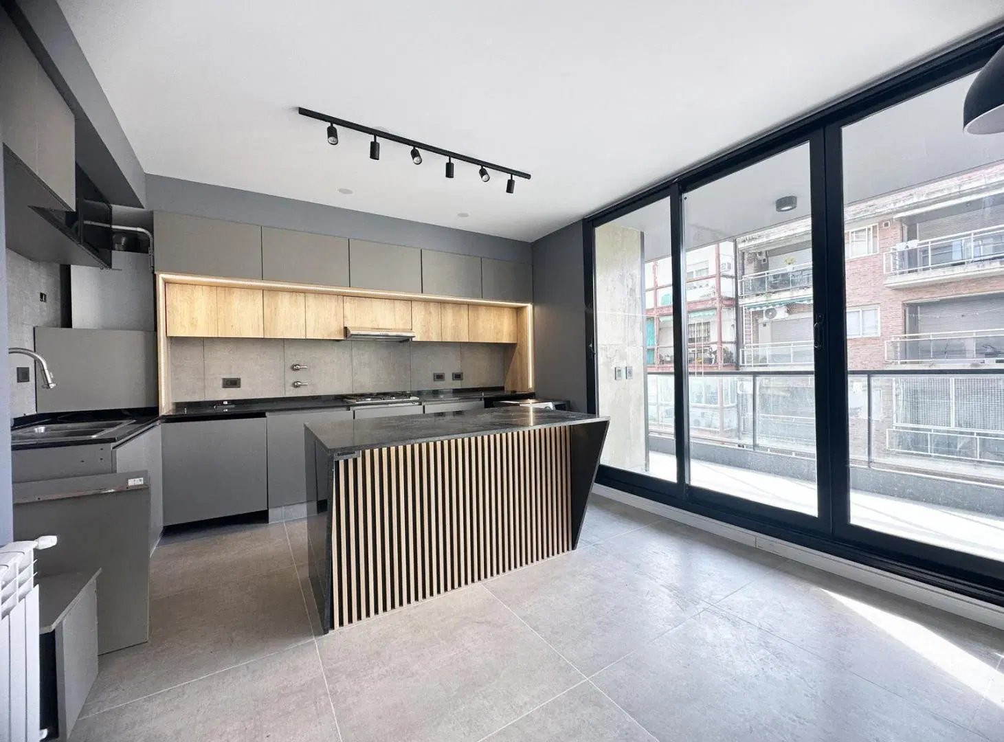Departamento en Venta, Barrio Martin, Rosario, 3 dormitorios c/amenities 8