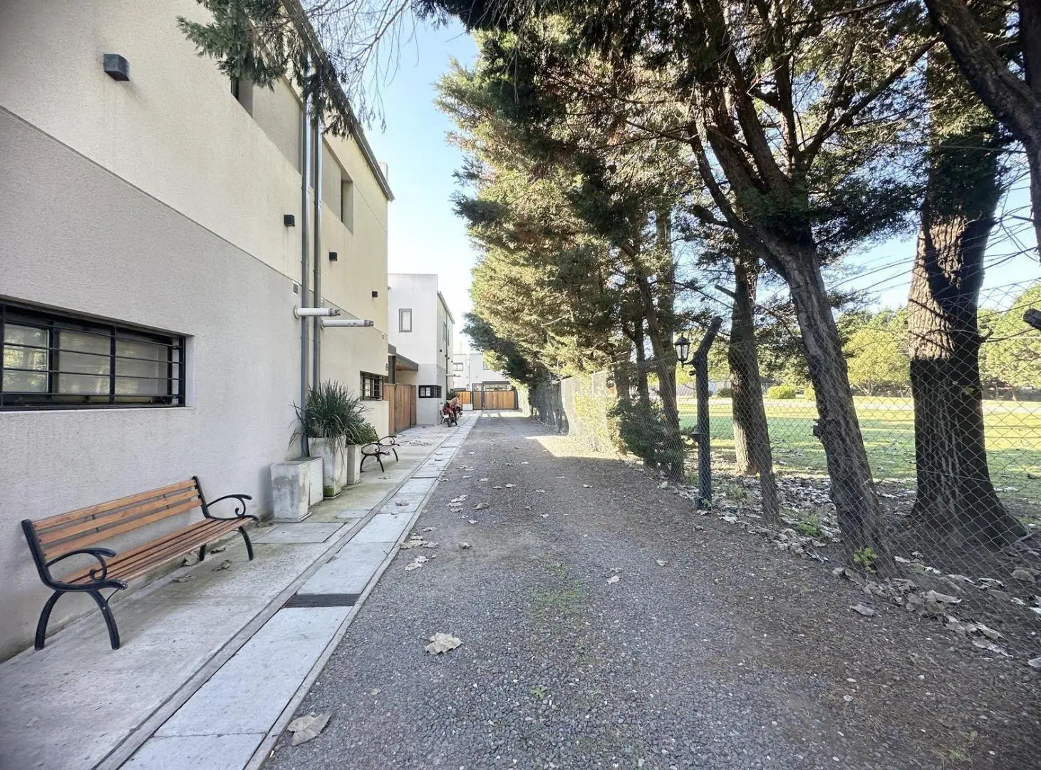 Casa en Venta, Fisherton, Rosario, 2 dormitorios c-cochera y patio 5