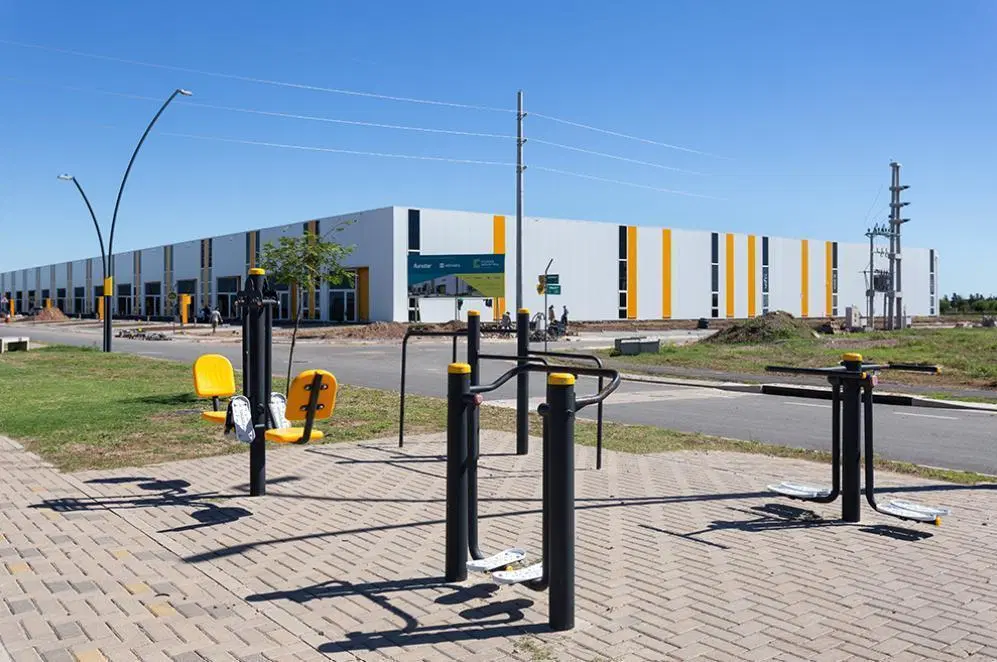 Venta de Nave Industrial en Ciudad Industria, Funes 4