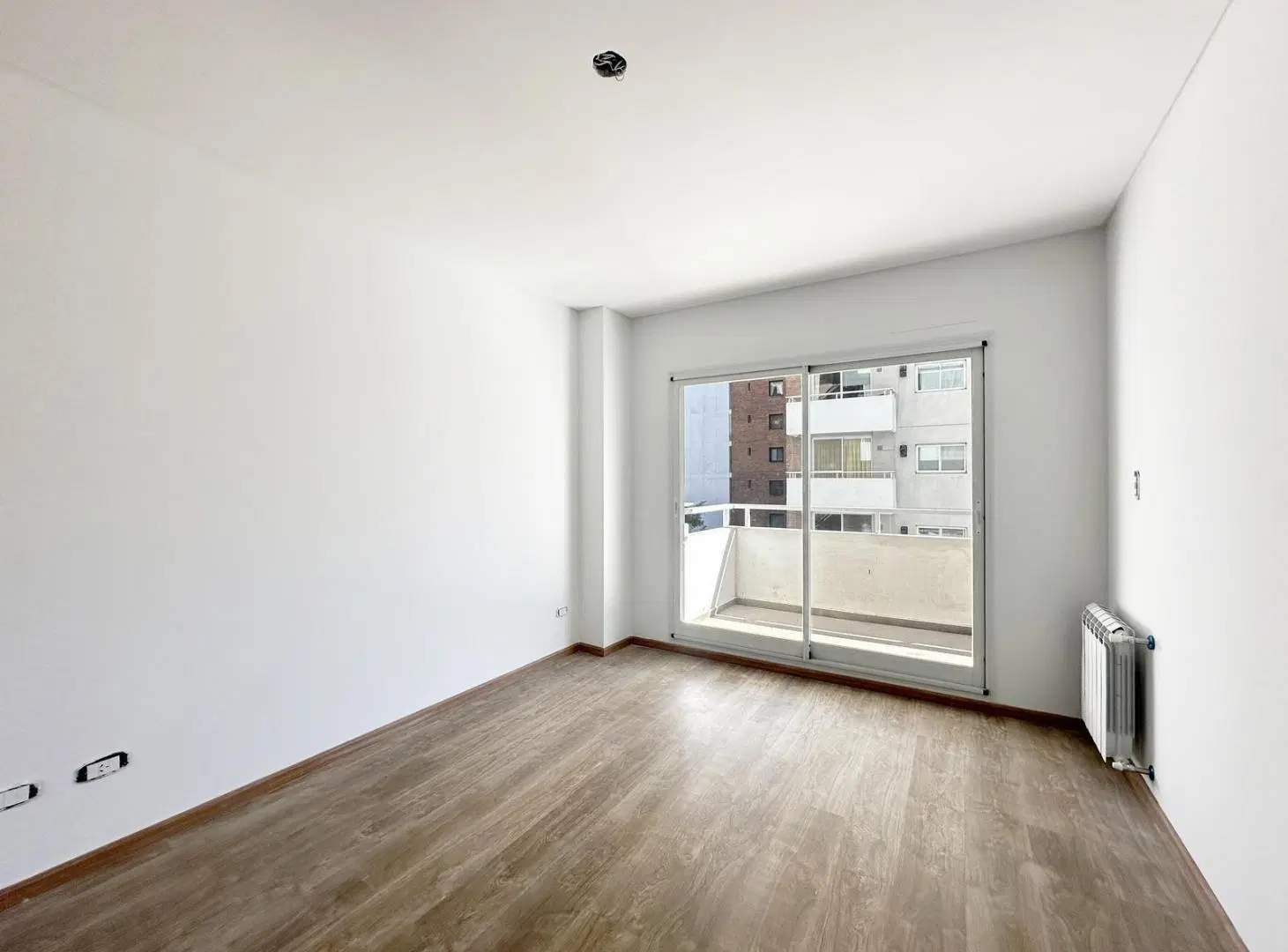 Departamento en venta en Barrio Martin, Rosario 2 Dormitorios más comodín c/amenities 4