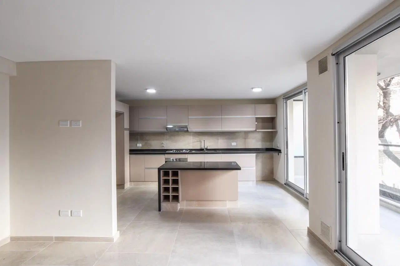 Departamento en Venta, 2 dormitorios, Rosario, Barrio Martin 2