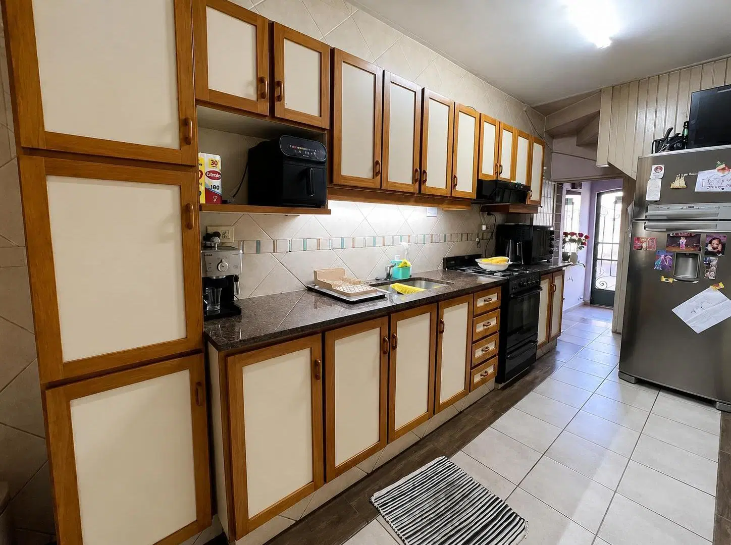 Casa en Venta, Abasto, Rosario, 4 dormitorios, patio y pile ! 3