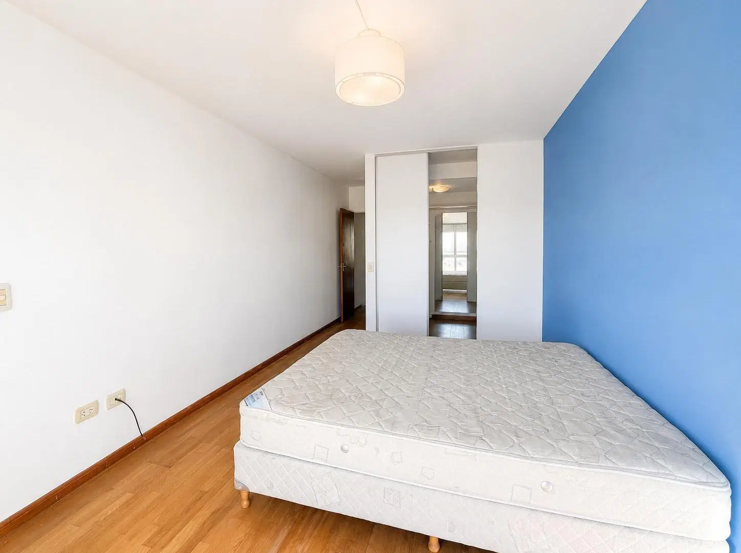 Departamento en Venta, Centro, Rosario, 1 dormi, radiadores, amenities ! 4
