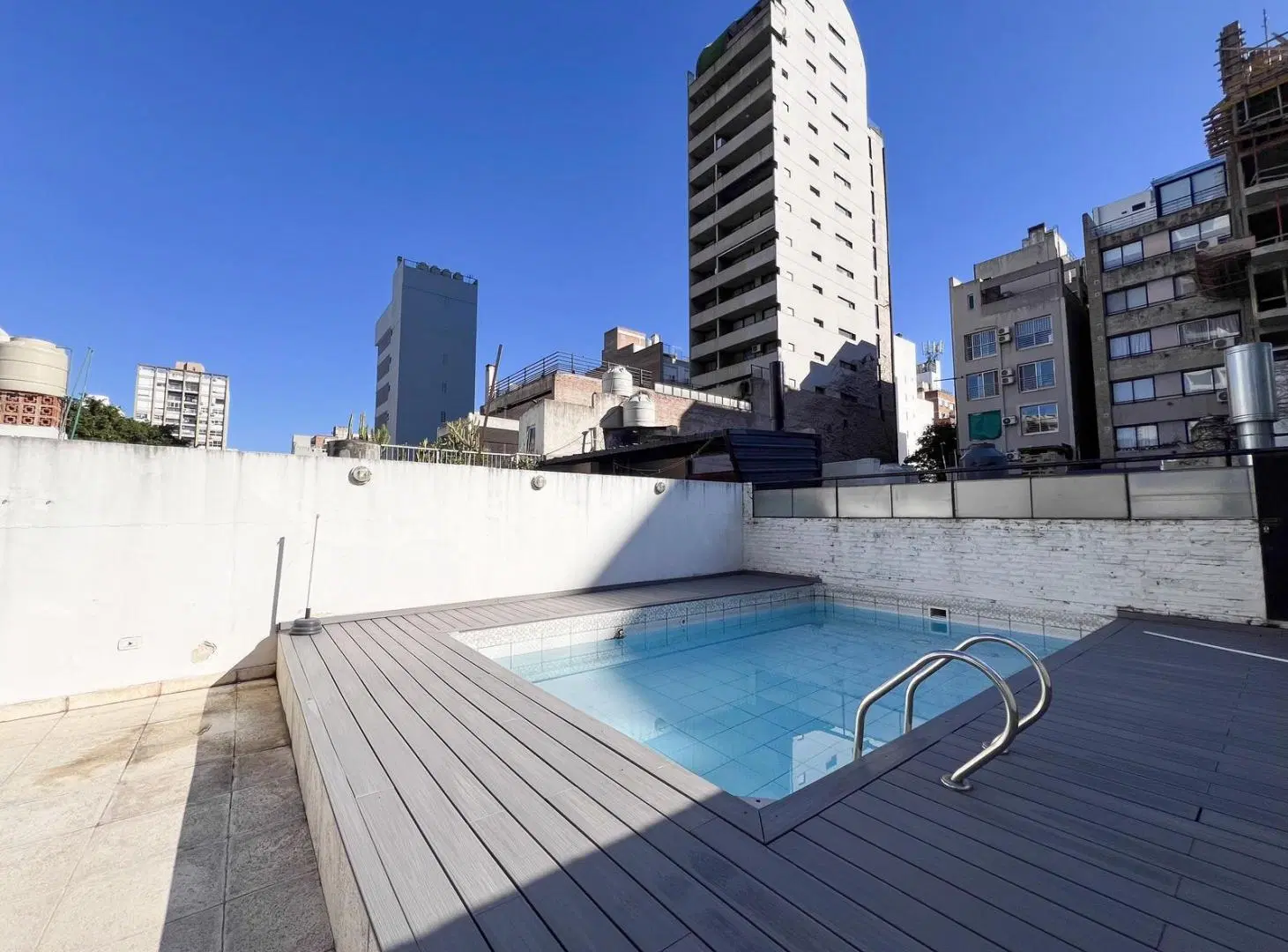 Departamento en Venta, Centro, Rosario, 1 dormi, radiadores, amenities ! 2
