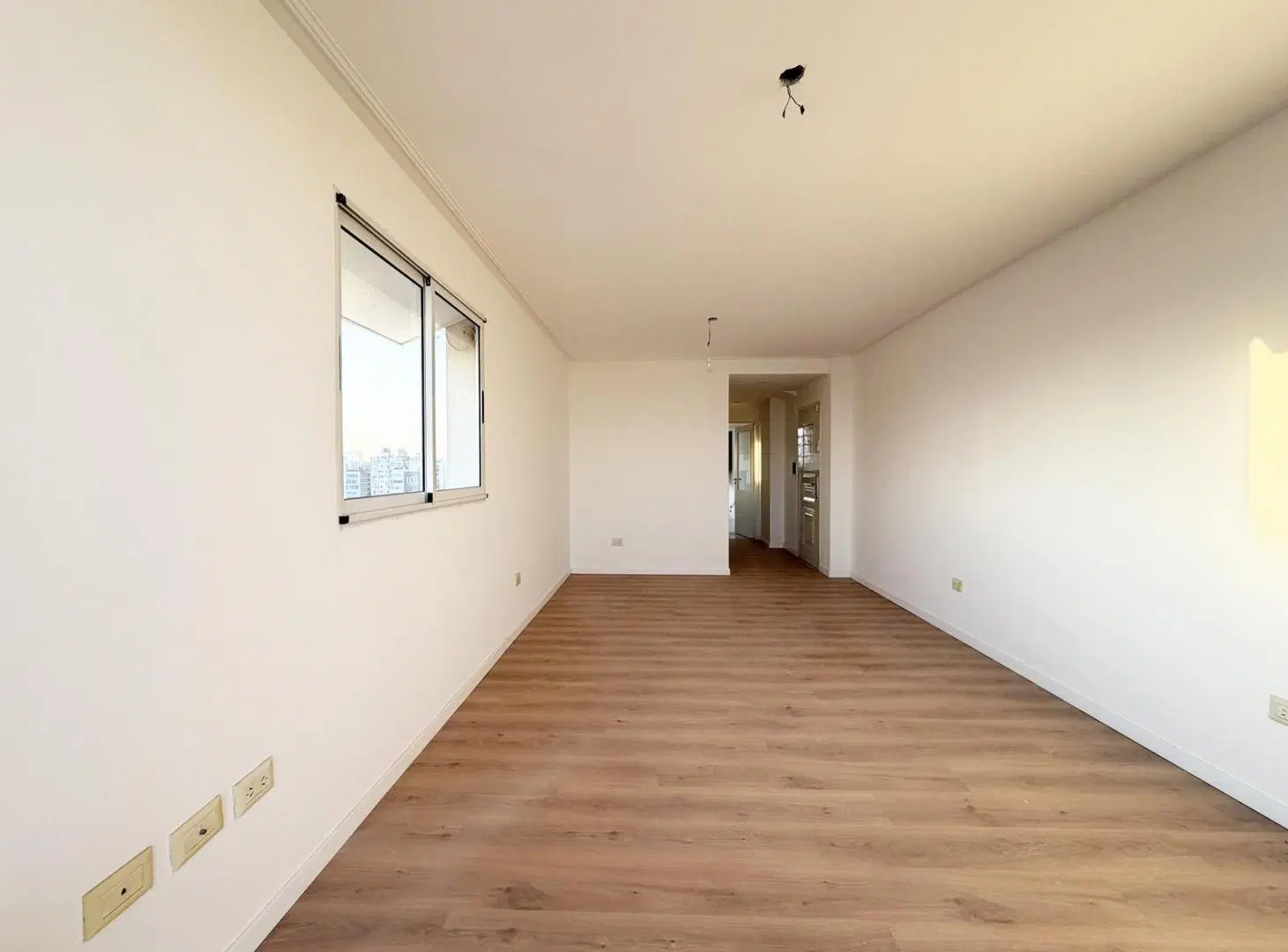Departamento en alquiler, Abasto, Rosario, triplex con terraza exclusiva y cochera doble 1