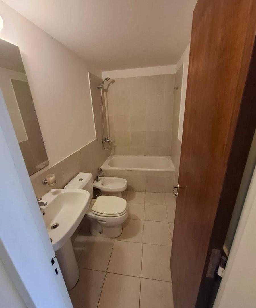 Foto de Departamento en Venta, Barrio Abasto, Rosario, 2 dormitorios c/cochera, imagen 4