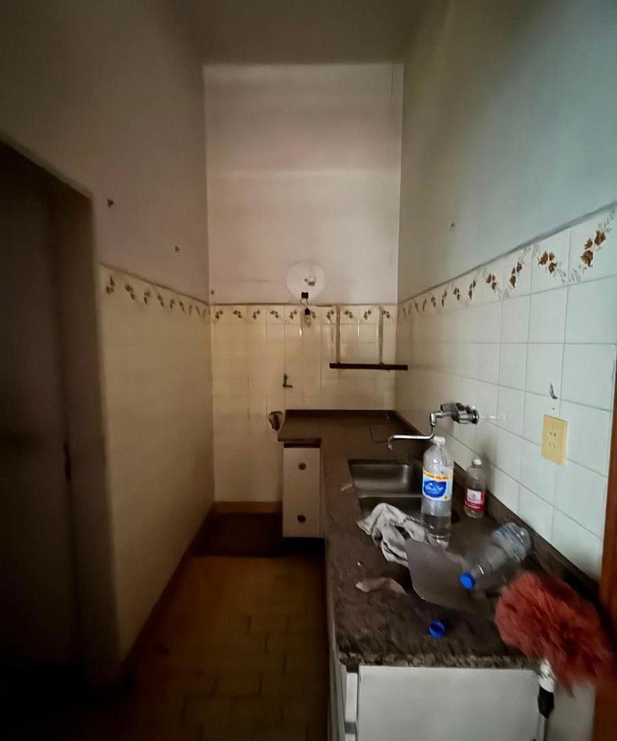 Foto de Casa en Venta, Barrio Abasto, Rosario, 3 dormitorios a reciclar, imagen 4