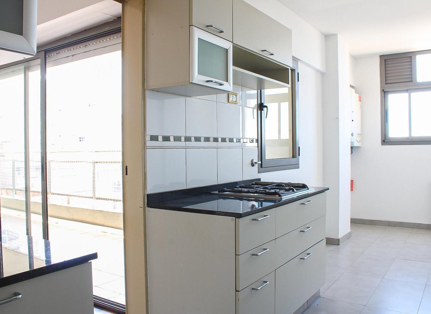 Foto de Departamento en Venta, Zona Rio, Rosario, 3 dormitorios c/ cochera, imagen 1