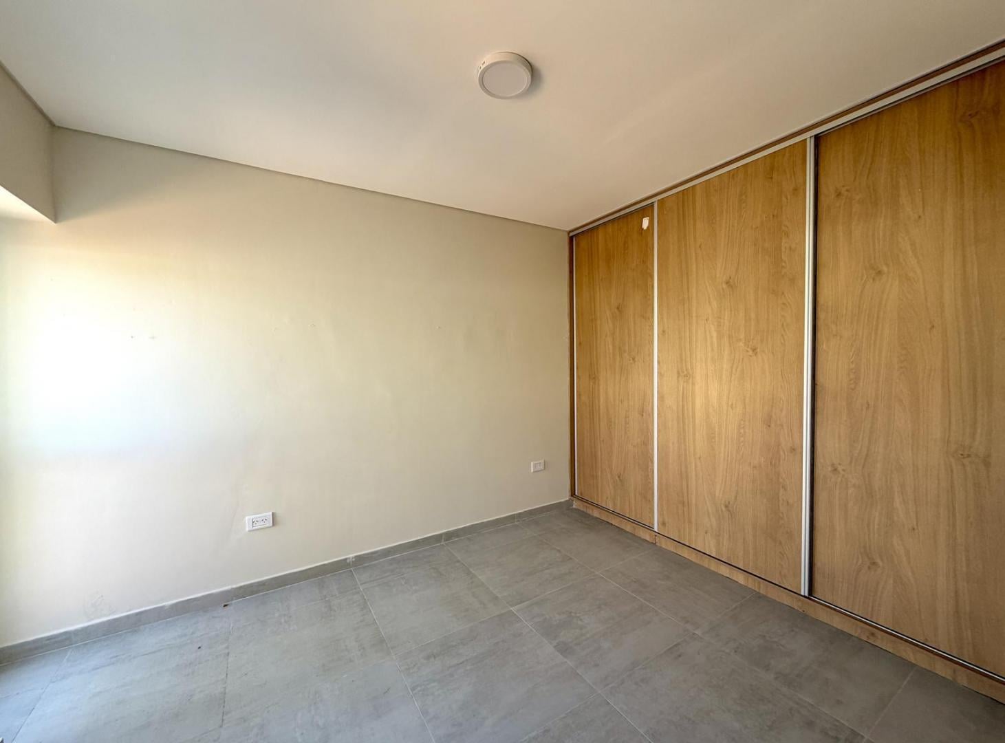 Foto de Casa en Venta, Riccheri 1400, Barrio Lourdes, Rosario, 3 dormitorios, imagen 2