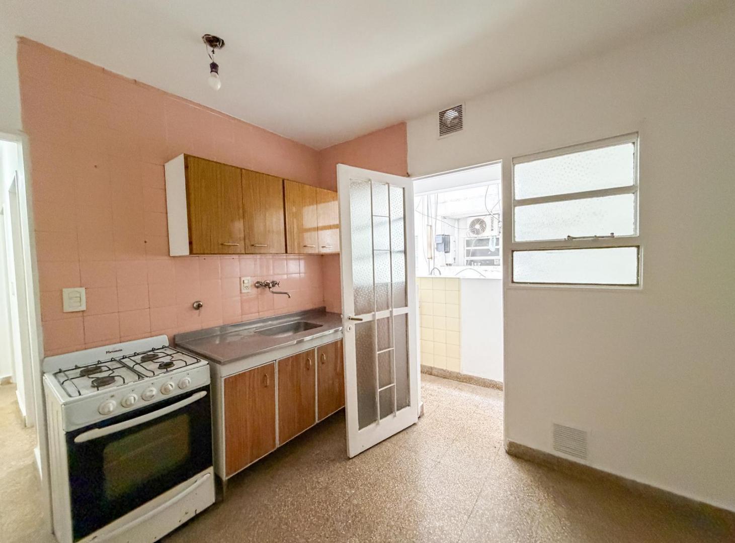 Foto de Departamento en Venta, Centro, Rosario, 2 dormitorios en oportunidad !, imagen 3
