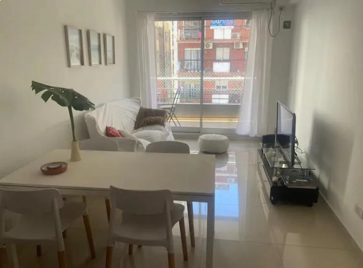 DEPARTAMENTO - ALQUILER - PALERMO - 2 AMBIENTES - AMOBLADO - BALCON - PILETA 4